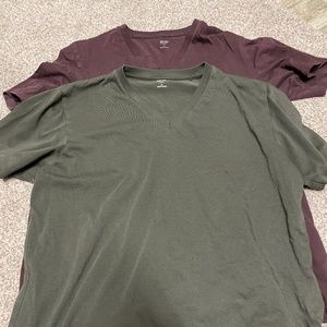 Uniqlo Mens T-shirt (set of 2)